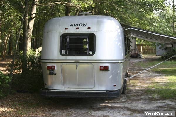 1983 Avion Travel Trailer 34V (A)