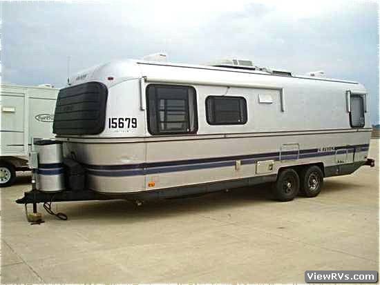 1989 Avion Travel Trailer 28A (A)